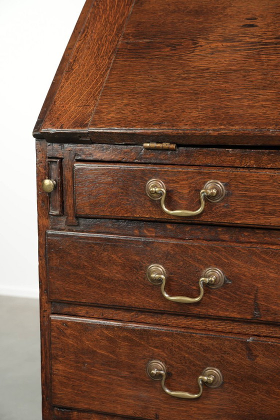 Very Beautiful English 18th Century Oak Secretaire with a Beautiful Interior and Original Leather Top – Desk (photo 13 of 15)