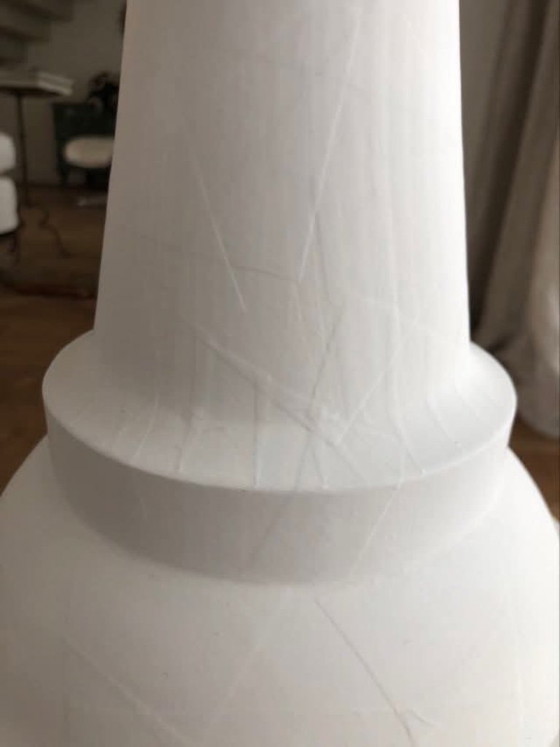 Image 1 of LAMPADA DA TERRA IN CARTA DI STUDIO JOB