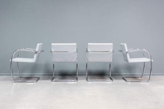 Image 1 of Chaises tubulaires de Brno