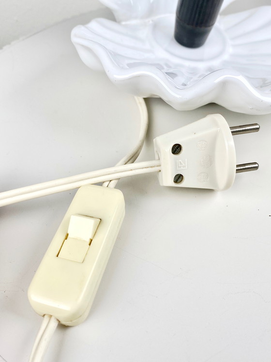 Image 1 of Vintage witte mosselschelp / oester tafellamp - 1970s-80s Mid Century Modern Home Decor Verlichting