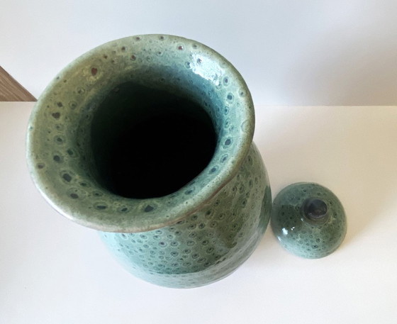 Image 1 of Ungewöhnliche Vase/Topf/Urne, glasierte Terrakotta, rot, signiert „DP“, Art France