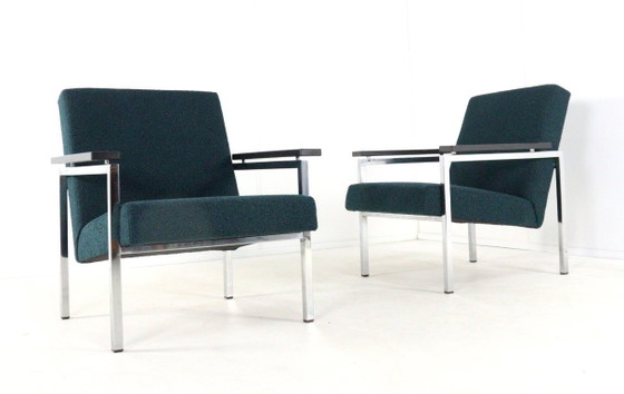 Image 1 of Gijs van der Sluis fauteuil no 30 stoel nieuw gestoffeerd vintage