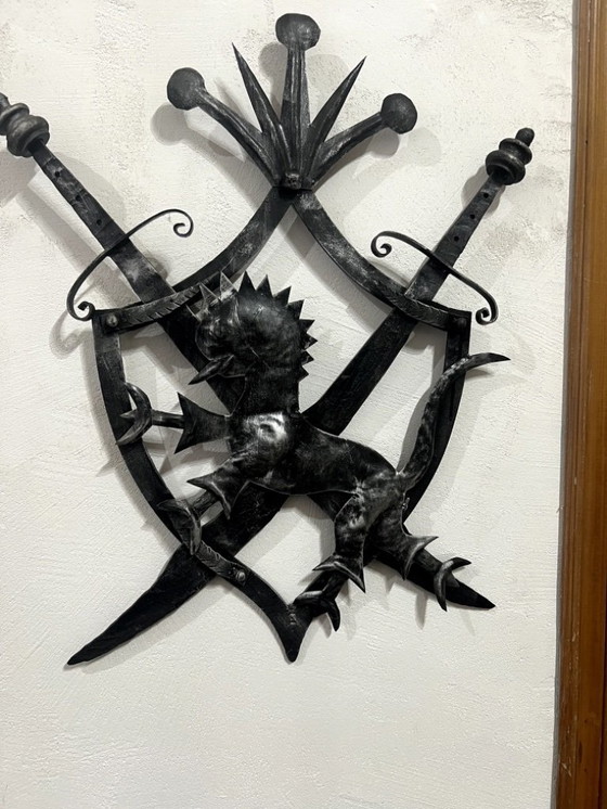 Image 1 of Heraldic shield from 1200