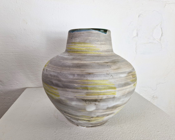 Image 1 of Jasba Fett Lava Ohr Vase, 238/25