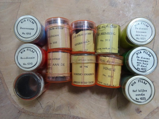 Proiettore vintage Kinga con film – Oggetti decorativi, Plastica (photo 20 of 44)