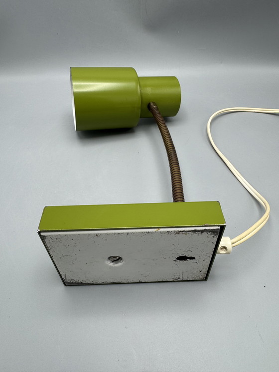 Image 1 of Vintage green desk lamp – 70s style