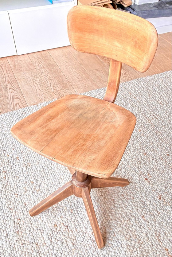Silla de taller SEDUS de madera original numerada – Sillas giratorias (photo 3 of 8)