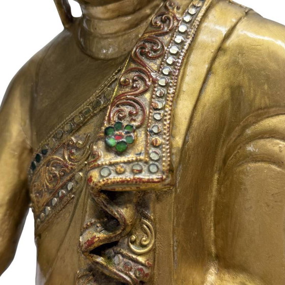 Gilded Wooden Buddha with Glass Inlay from Myanmar, Strong Features – Sculpture (photo 14 of 16)