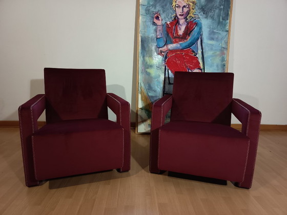 Image 1 of CASSINA 2X Poltrone 637 UTRECHT  (NUOVE MAI USATE) in Velluto 13L Ortigia/Plum con Cuciture in filo Naturale a punta Cavallo