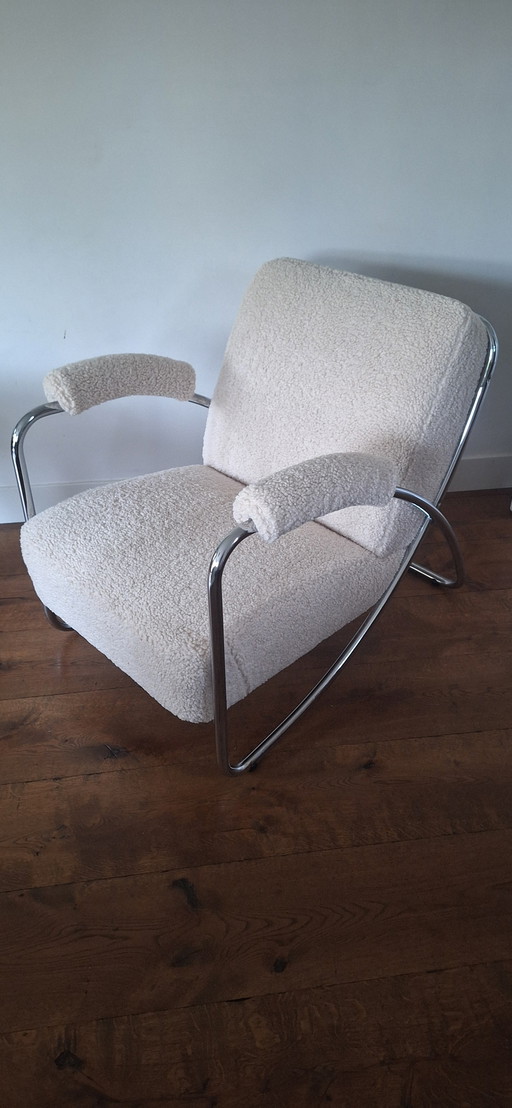 Dyker 20 tube frame armchair like new