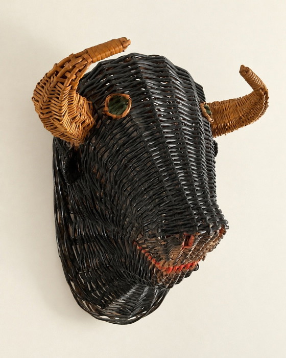 Rare French Polychrome Wicker Bull / Minotaur Wall Sculpture, 1950s – Rattan (photo 5 of 10)