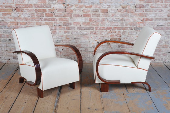 Een paar gerestaureerde art-deco fauteuils, walnoothout, leer, opnieuw gepolijst, Tsjechisch, jaren 1930 (photo 7 of 11)