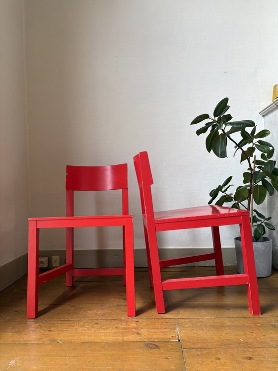 Lot 22 Atelier Van Lieshout Stoelen Rood & Wit – Moooi, Eetkamerstoelen, Wood (photo 3 of 7)