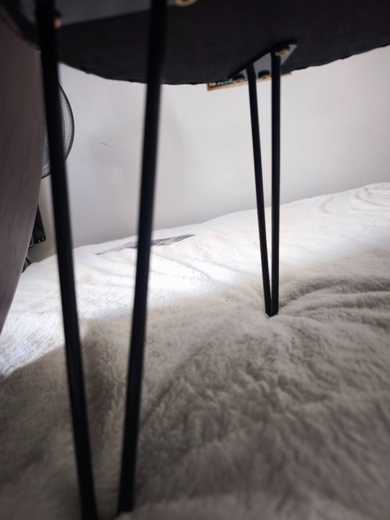 Image 1 of Tavolino/sgabello/comodino vintage anni '90 in stile retrò