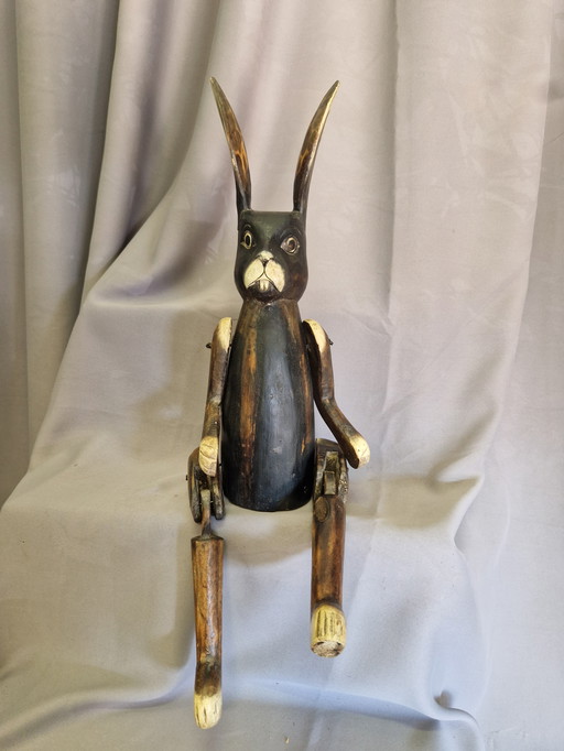 Antique rabbit statue toy