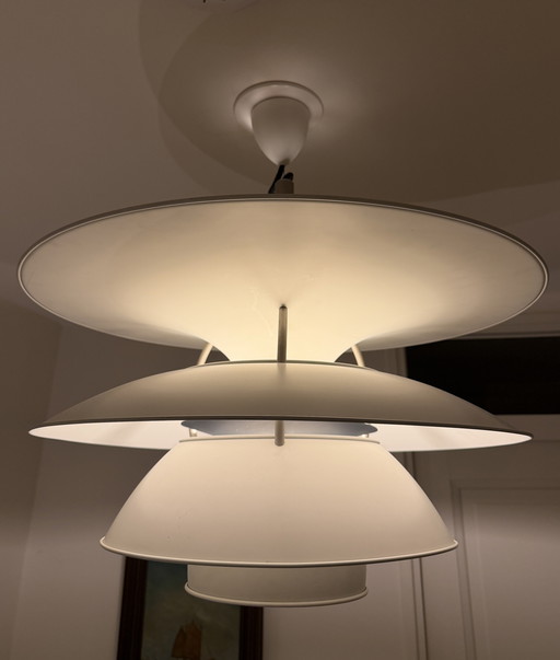 Louis Poulsen PH 6½-6 Charlottenborg door Poul Henningsen