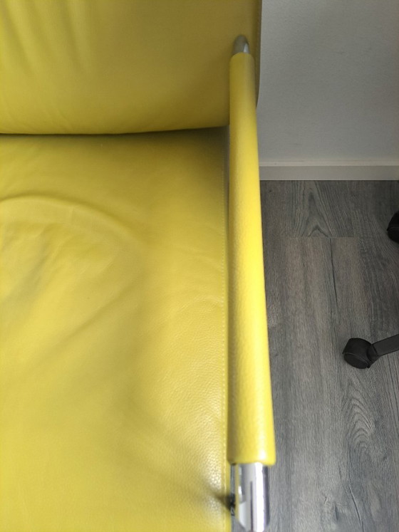 Image 1 of Poltrona Leolux Gazetta 184 verde mela 6200 in pelle Senso