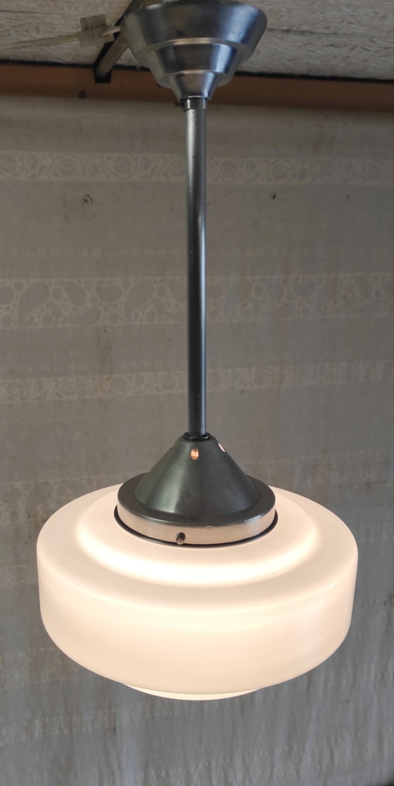 Image 1 of Suspension Art-déco globe opaline XL - mid. XXeme
