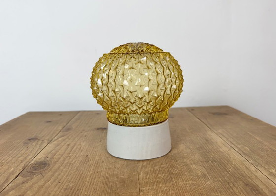 Vintage witte porseleinen plafondlamp, jaren 70 – Plafondlampen, Porcelain (photo 3 of 14)