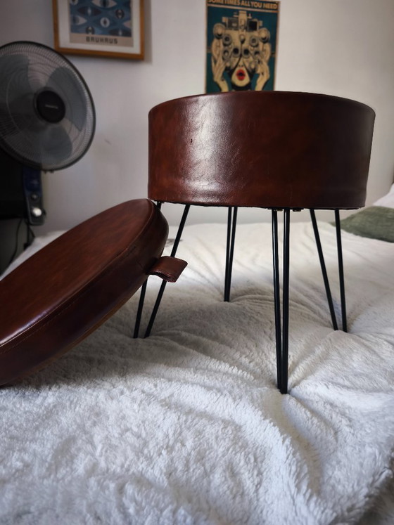 Image 1 of Tavolino/sgabello/comodino vintage anni '90 in stile retrò