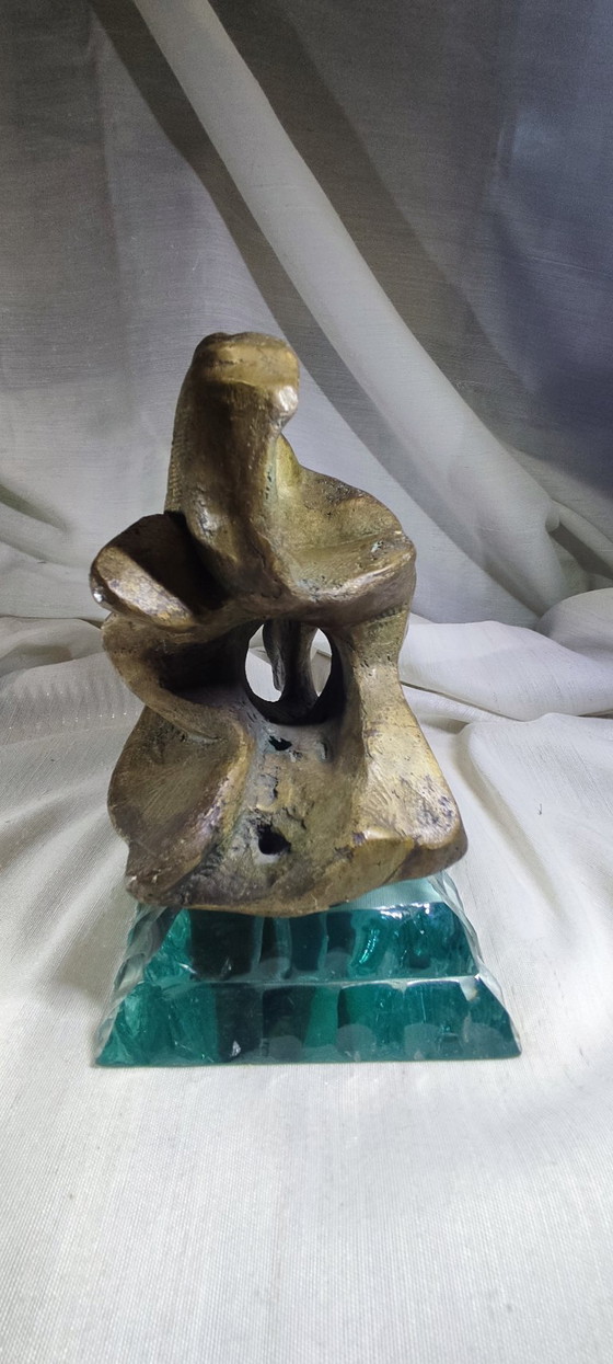 Image 1 of Sculpture organique en bronze « Météore » sur un socle en verre immergé - Milieu du XXe siècle