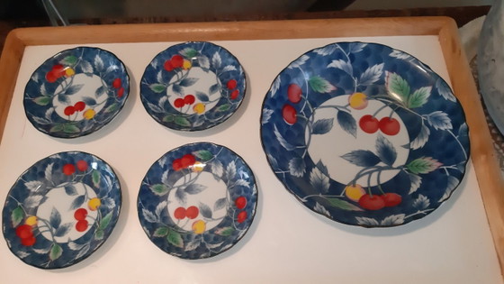 Arita Kersen Servies Van Juzan Oven – Porcelain (photo 4 of 5)