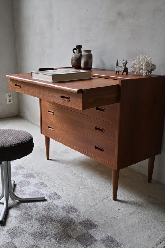 Image 1 of Dänisches Design Kommode mit Frisiertisch Ilums Bolighus Københaven