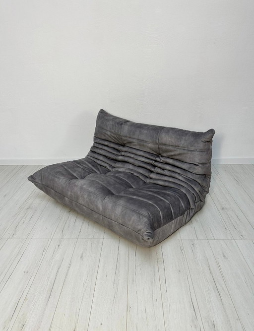 Vintage originele Ligne Roset Togo 2-zitsbank van Michel Ducaroy, grijs fluweel