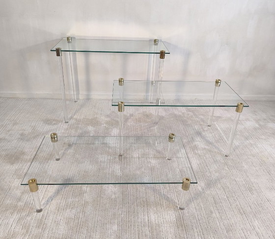 Image 1 of Charles Hollis Jones – Tables d’appoint & étagère modulable design verre et laiton 