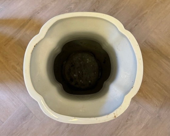 Image 1 of LARGE CHINOISERIE STYLE VASE