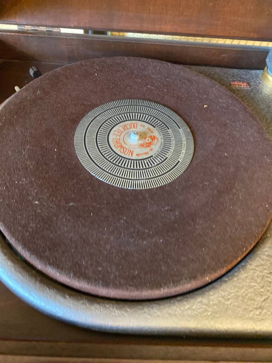 Ducretet-Thomson platenspeler met radio, massief mahoniehouten kast, originele draaitafel, jaren 1950. (photo 3 of 5)