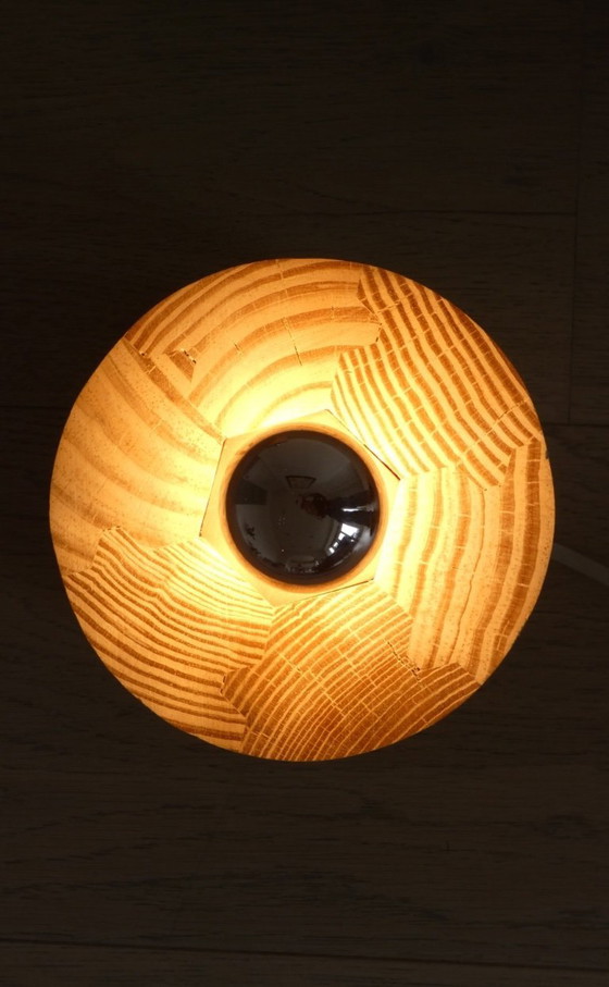 Image 1 of base light