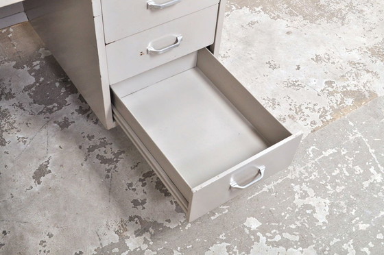 Image 1 of Scrivania vintage in acciaio Ahrend