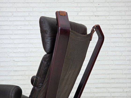 Image 1 of 1970s, Norwegian design by Sigurd Ressel, lounge chair model "Falcon".