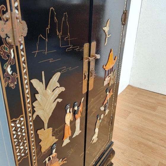 Vintage Chinese bruidskast servieskast buffetkast Chinoise – Buffetkasten, Wood (photo 15 of 18)