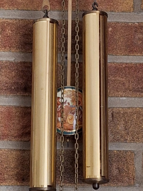 Wall clock with pendulum and weights, green and gold-colored, Metal, Klassiek (photo 4 of 6)