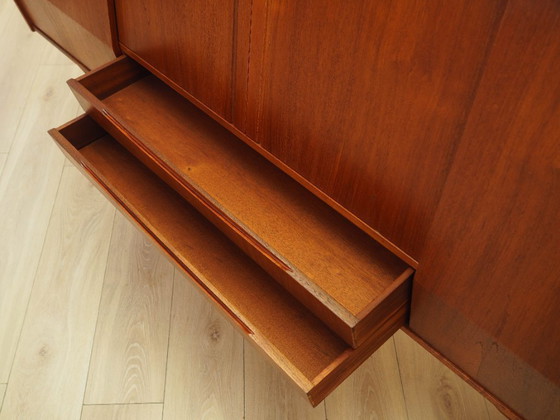 Image 1 of Teakhouten highboard, Deens ontwerp, jaren 60, gemaakt in Denemarken.