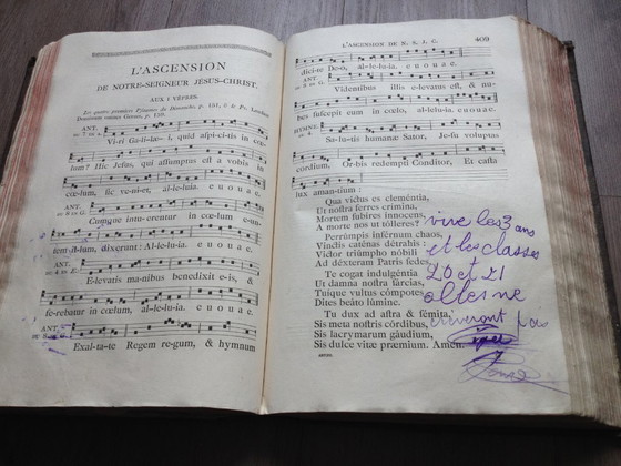 Image 1 of Libro antifonario romano del 1864