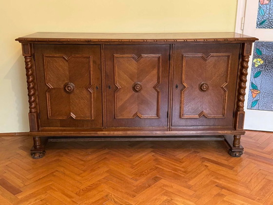 Spanish Style Oak Chest or Dresser, Early 20th Century – Chest of drawers (photo 5 of 5)