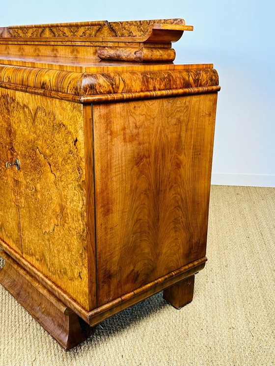 Image 1 of Sideboard im Art-Deco-Stil aus Nussbaummaserholz, Frankreich, 1930