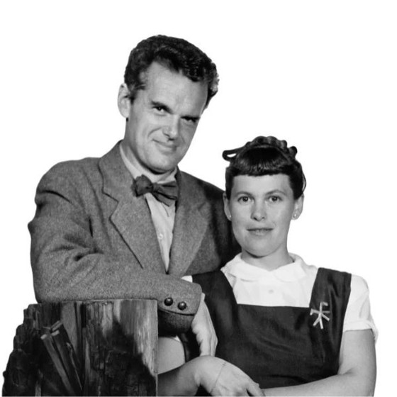 Image 1 of Eames éléphant blanc