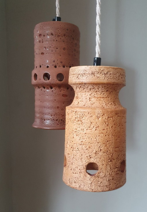 Set di 2 lampade a sospensione vintage in ceramica, Germania Ovest, vetro lava