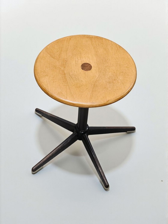 Image 1 of Vintage werkplaatskruk, werkkruk, industriële kruk, in hoogte verstelbaar