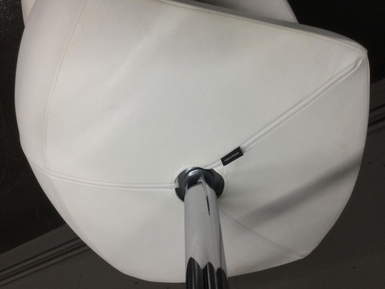 Image 1 of 2x Lignet Roset Bridge Chair Alster Silla giratoria de cuero Sillón blanco
