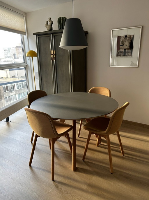 Hay eethoek met Hay lamp