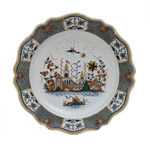 Grand Plat en Majolique France Rouen Manufacture de Jean-Baptiste Guillibaud, 1730
