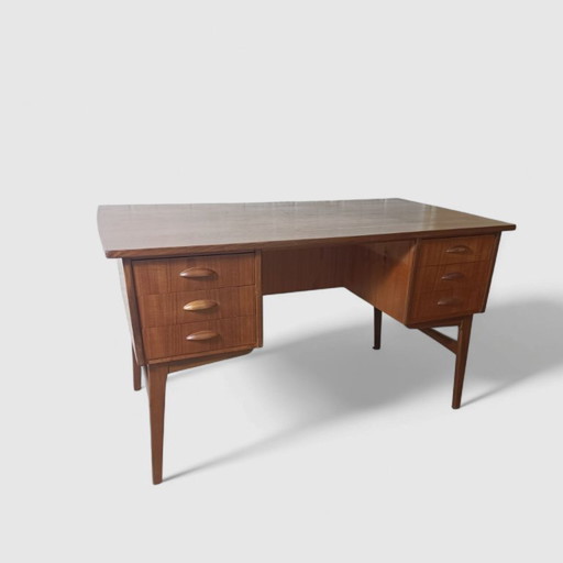 Vintage desk + chair Erik Buch
