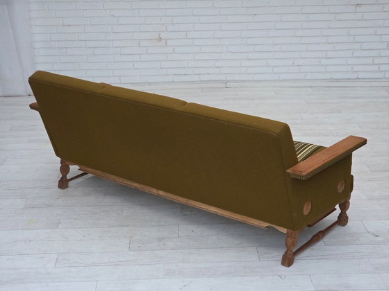 Image 1 of Dänisches 3-Sitzer-Sofa aus den 1970er Jahren, Möbelwolle, massives Eichenholz.