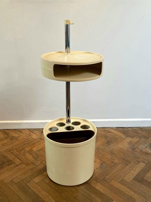 Mueble bar de la era espacial