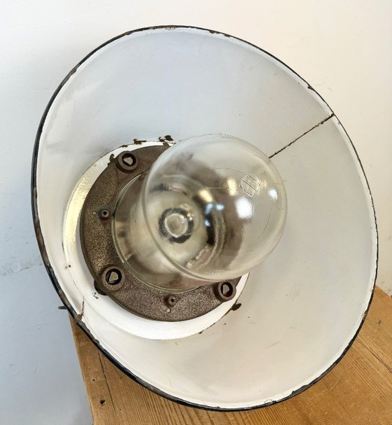 Image 1 of Grande lampada a sospensione industriale in ghisa e smalto grigio, anni '60